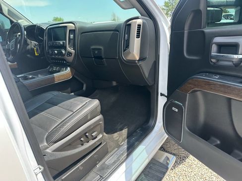 Used 2018 GMC Sierra 3500 Denali w/ Duramax Plus Package AWD/4WD image 14