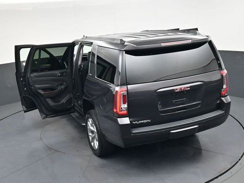 Used 2017 GMC Yukon SLT w/ Open Road Package image 40