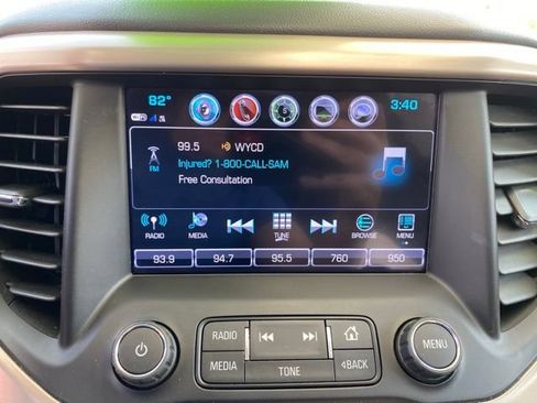 Used 2019 GMC Acadia Denali w/ Technology Package AWD/4WD image 26