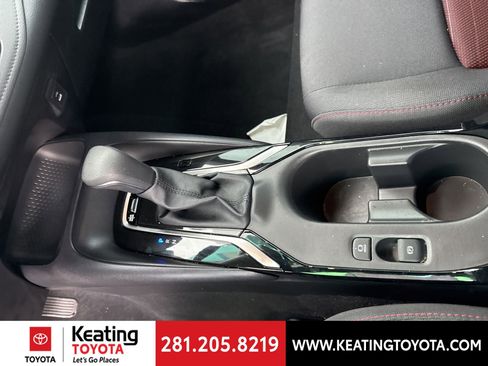 Used 2025 Toyota Corolla SE image 20