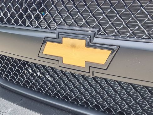 New 2026 Chevrolet Express 3500 RWD image 5