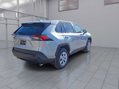 New 2025 Toyota RAV4 LE image 9