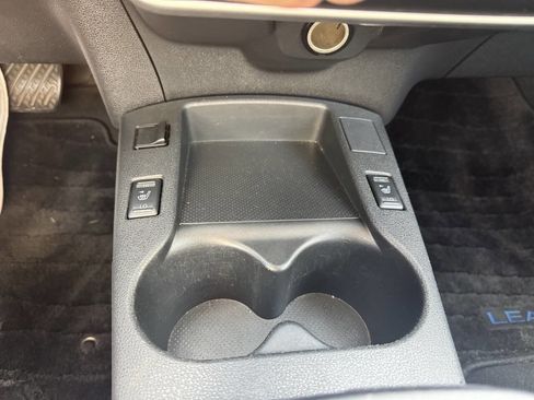 Used 2015 Nissan Leaf S w/ Charge Package image 26