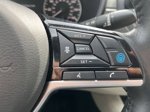 Used 2024 Nissan Altima 2.5 SL image 14