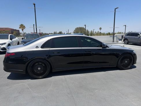 Used 2021 Mercedes-Benz Maybach S 580 4MATIC image 5