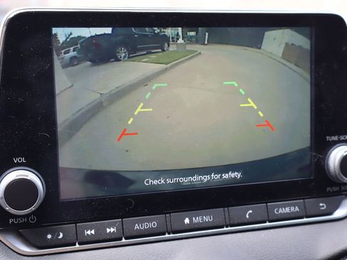 Used 2023 Nissan Sentra SV w/ All-Weather Package FWD image 7