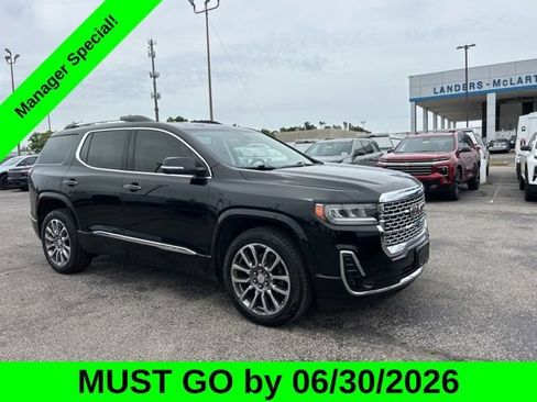 Used 2023 GMC Acadia Denali w/ Denali Ultimate Package AWD/4WD image 1