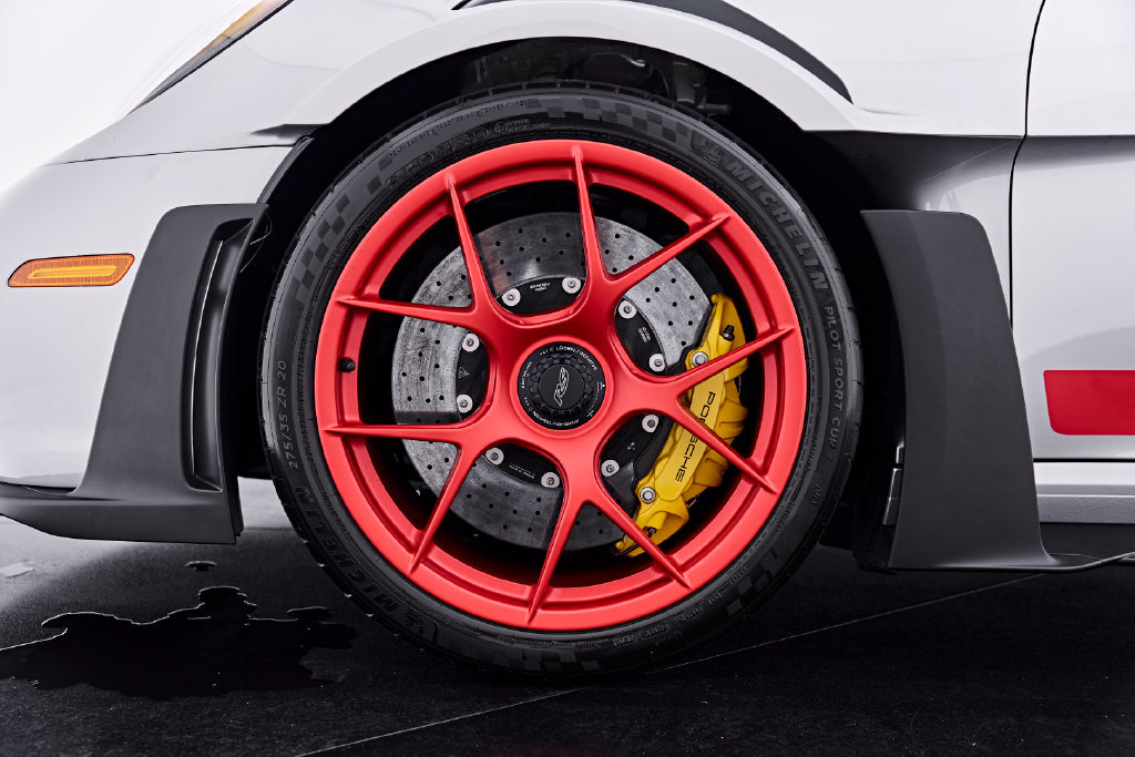 Used 2024 Porsche 911 GT3 RS RWD image 3