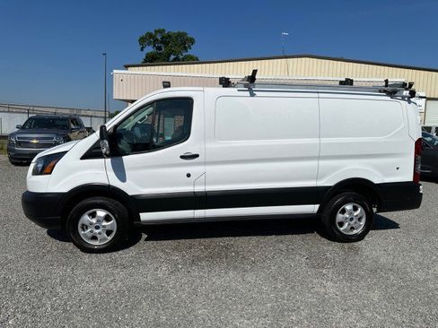 Used 2019 Ford Transit 250 130 Low Roof RWD image 14