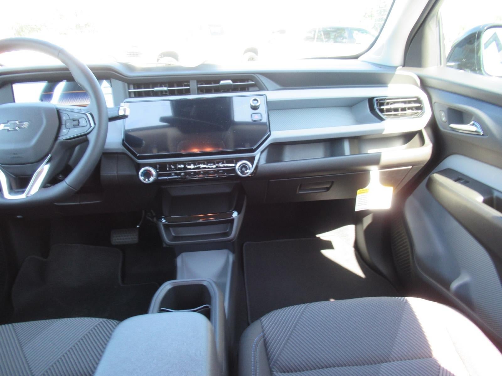 New 2027 Chevrolet Bolt LT w/ Comfort Package FWD image 14
