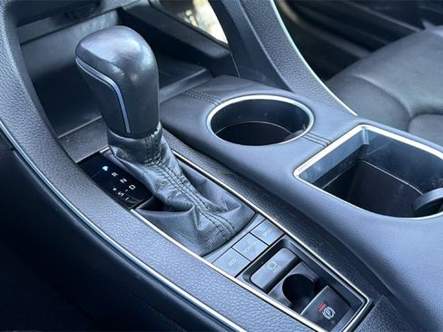 Certified 2020 Toyota Avalon XSE image 33