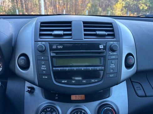 Used 2008 Toyota RAV4 Sport image 23