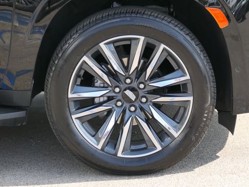 Used 2023 Cadillac Escalade Sport AWD/4WD image 11