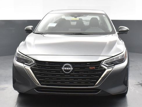New 2025 Nissan Sentra SR w/ SR Premium Package image 29