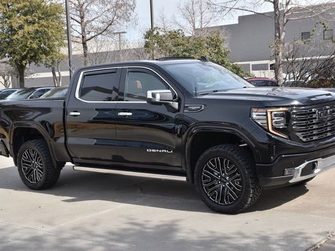Used 2025 GMC Sierra 1500 Denali Ultimate image 5