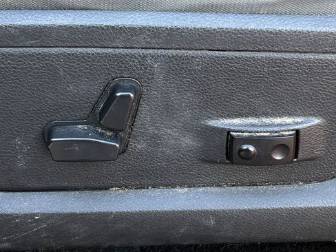 Used 2016 RAM 1500 Big Horn image 18