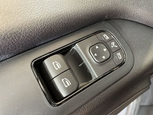 New 2025 Mercedes-Benz Sprinter 2500 image 7