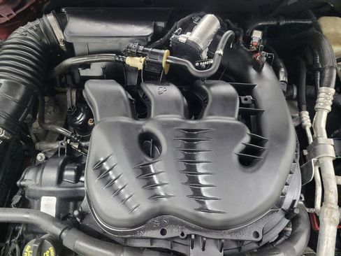 Used 2015 Chrysler 200 S w/ Navigation & Sound Group I image 30