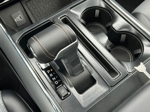 New 2025 Ford F150 Lightning Lariat image 20