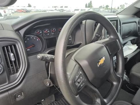 Used 2024 Chevrolet Silverado 2500 Custom w/ Custom Convenience Package RWD image 8