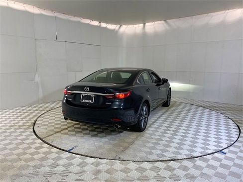 Used 2020 MAZDA MAZDA6 Touring image 17