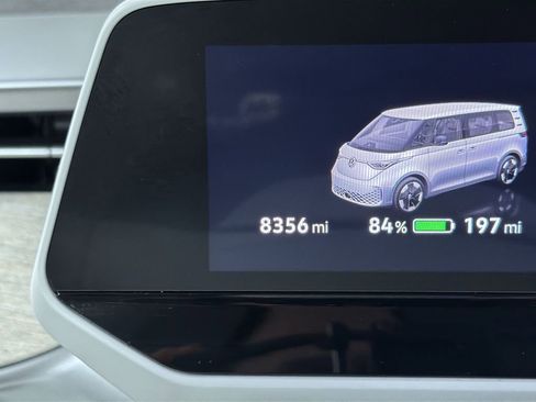 Used 2025 Volkswagen ID. Buzz 1st Edition image 25