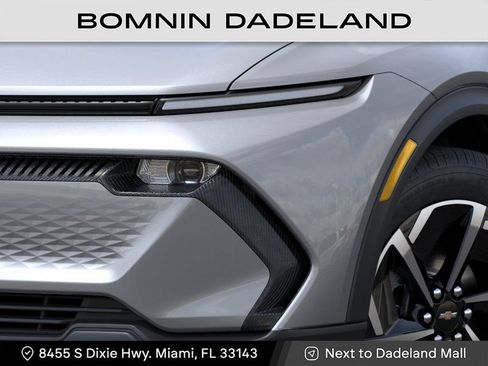 New 2026 Chevrolet Equinox EV LT FWD image 10