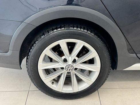 Used 2017 Volkswagen Golf Alltrack SEL AWD/4WD image 44