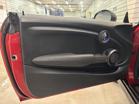 Used 2015 MINI Cooper 2-Door Hardtop FWD image 9