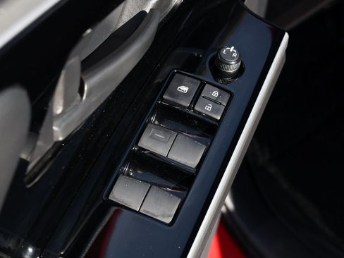 Used 2024 Toyota bZ4X XLE w/ Weather Package image 30