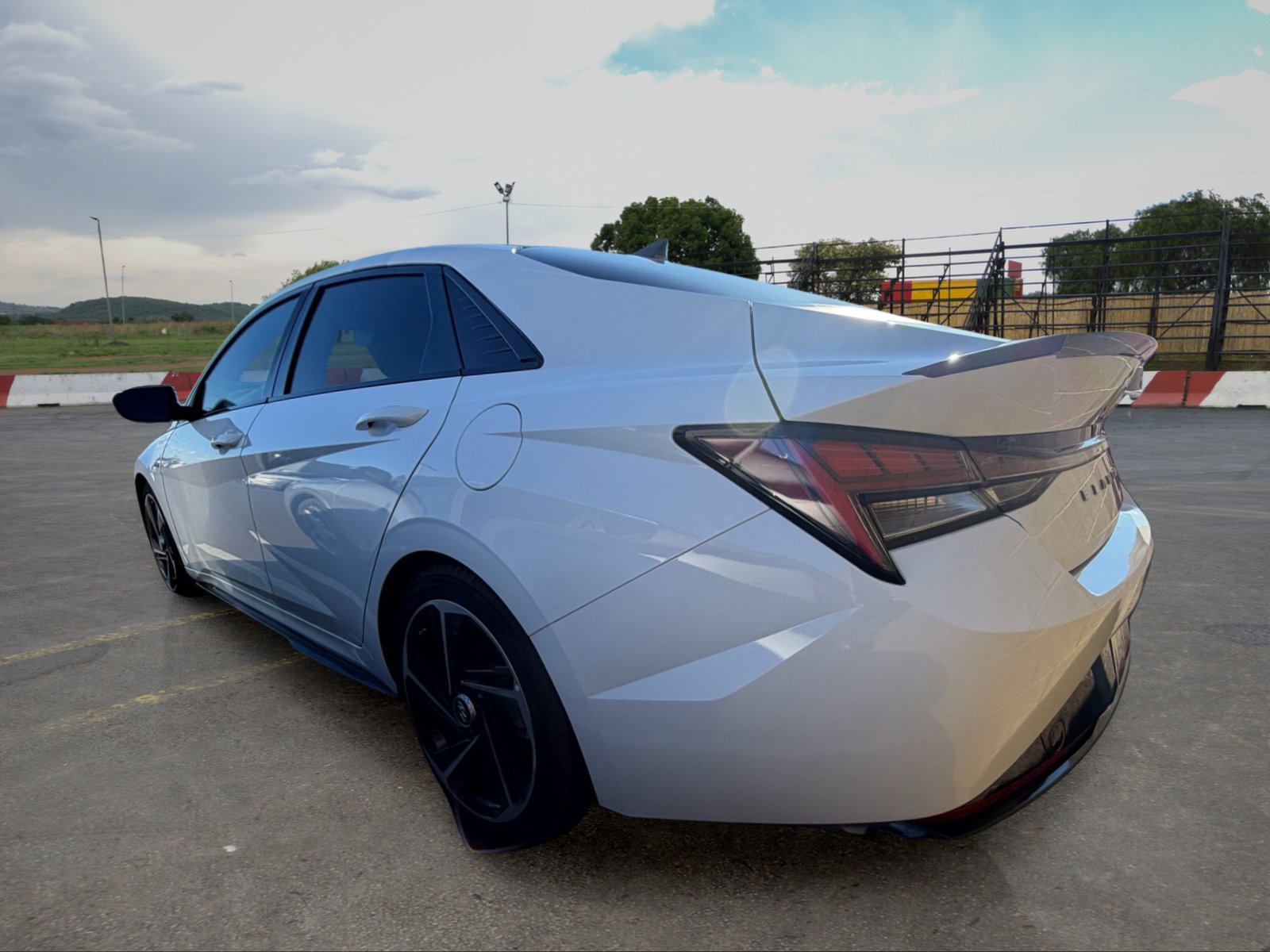 Used 2021 Hyundai Elantra N Line FWD image 4