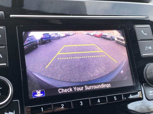 Used 2019 Honda CR-V LX image 22