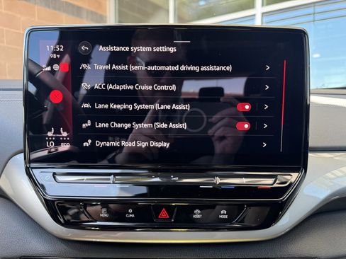 Used 2024 Volkswagen ID.4 S image 22