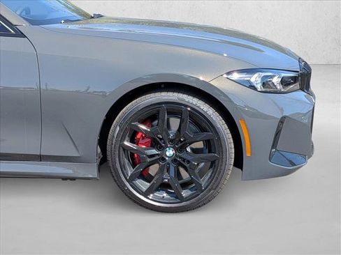 New 2026 BMW 330i xDrive Sedan w/ M Sport Package AWD/4WD image 10