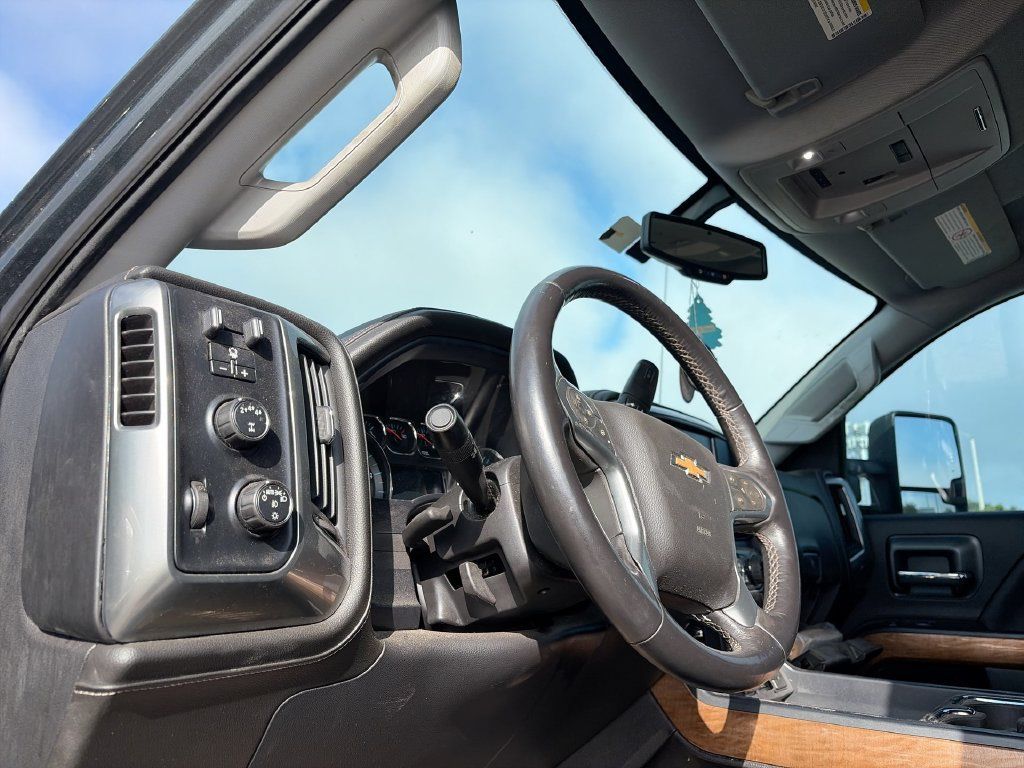 Used 2018 Chevrolet Silverado 2500 LTZ w/ Duramax Plus Package AWD/4WD image 12