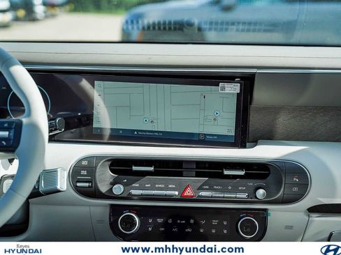 New 2026 Hyundai Palisade SEL Premium FWD image 16