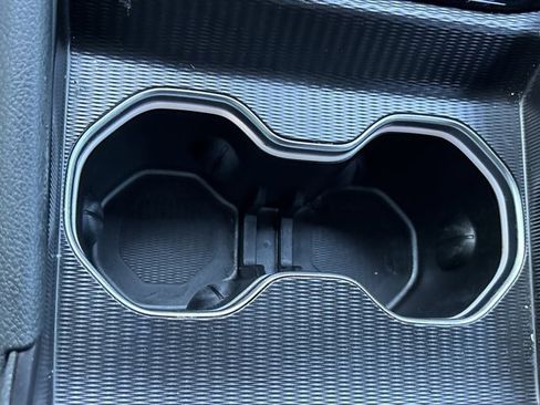 Used 2024 Jeep Grand Cherokee L Limited w/ Luxury Tech Group II image 38