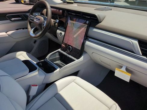 New 2026 GMC Terrain Denali AWD/4WD image 29