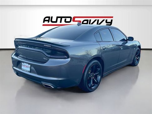 Used 2016 Dodge Charger R/T image 7