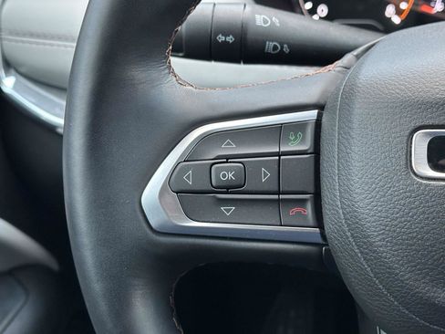 Certified 2022 Jeep Compass Limited image 22