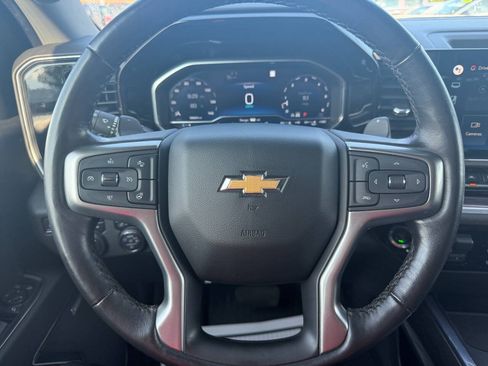 Used 2022 Chevrolet Silverado 1500 LTZ AWD/4WD image 18