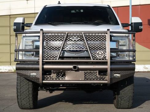 Used 2019 Ford F250 King Ranch w/ King Ranch Ultimate Package AWD/4WD image 4