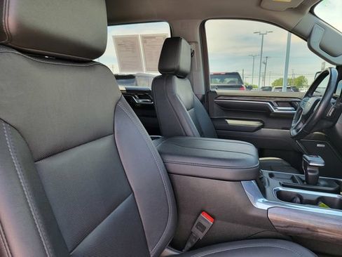 Certified 2023 Chevrolet Silverado 1500 LTZ w/ LTZ Convenience Package II AWD/4WD image 17
