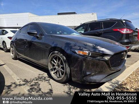Used 2022 MAZDA MAZDA3 s FWD image 1