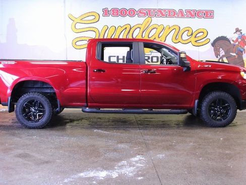 Used 2023 Chevrolet Silverado 1500 LT Trail Boss image 1