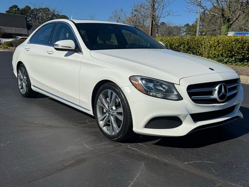 Used 2018 Mercedes-Benz C 300 Sedan image 7