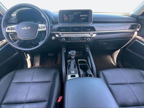 Certified 2022 Kia Telluride EX w/ EX Premium Package image 15