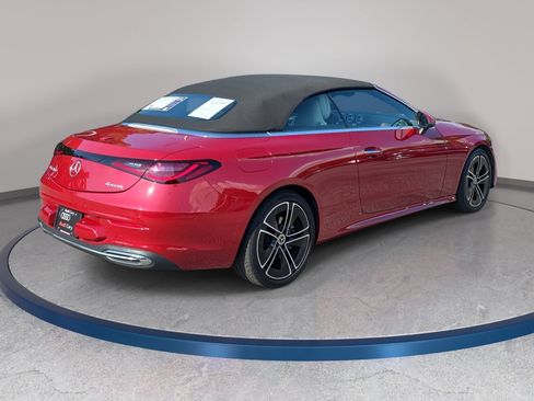 Used 2024 Mercedes-Benz CLE 300 4MATIC Cabriolet image 5