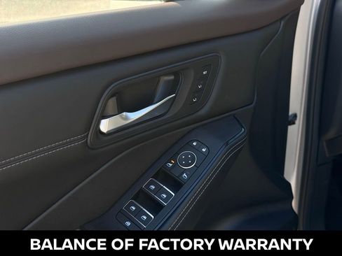 Certified 2023 Nissan Rogue SL w/ SL Premium Package image 14