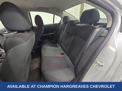 Used 2011 Chevrolet Cruze LT image 34